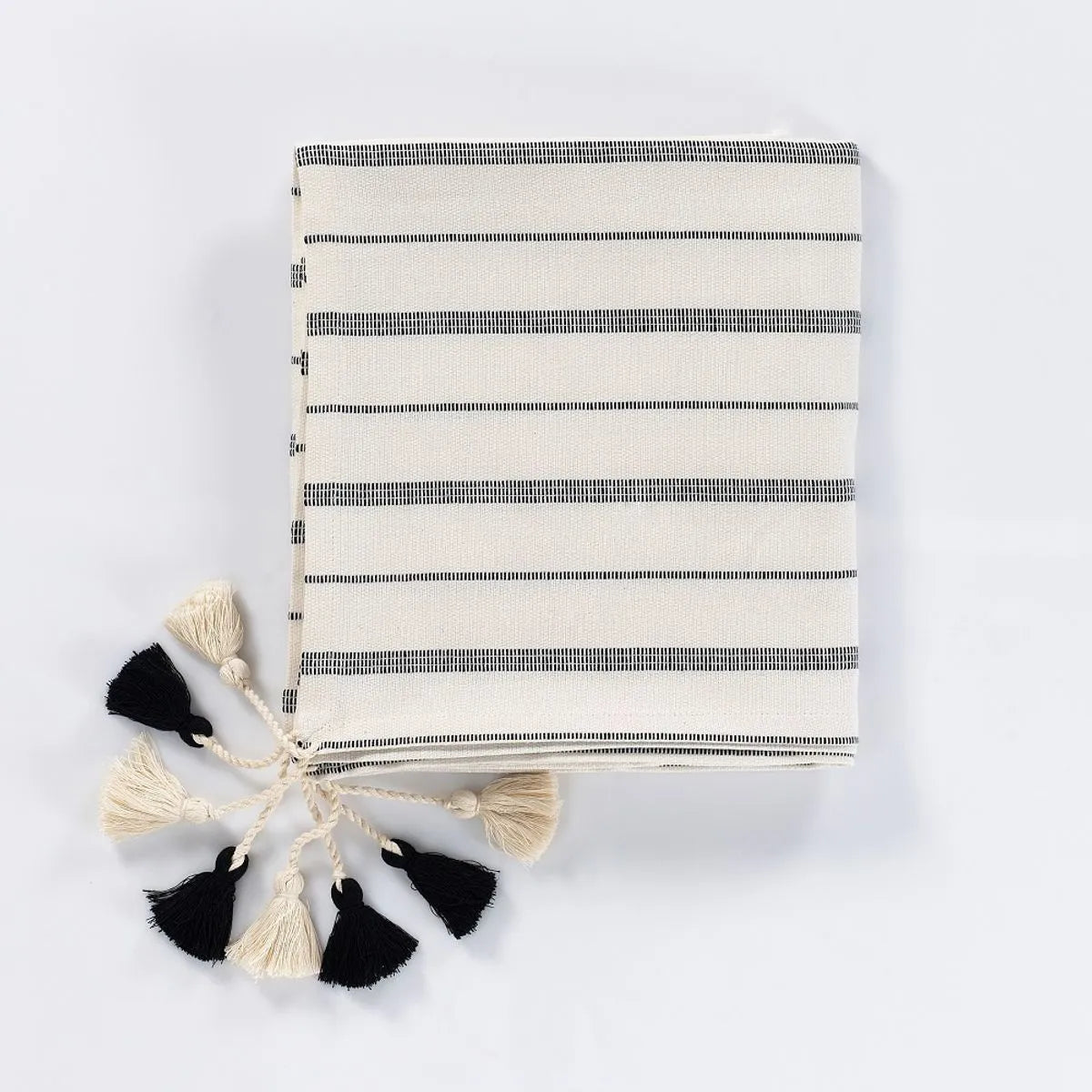The Joey Classic Farmhouse Throw